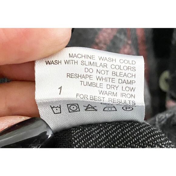 Design In Italy Luxury Women's Plaid Flannel Pink Gray Button Up Roll Tab Sleeve - Picture 11 of 12